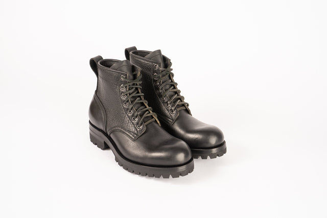 Service Boot - Black Oil Tan with Bison Quarters