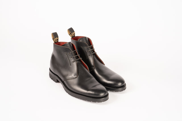 Chukka - Black Chromexcel (Red lining)