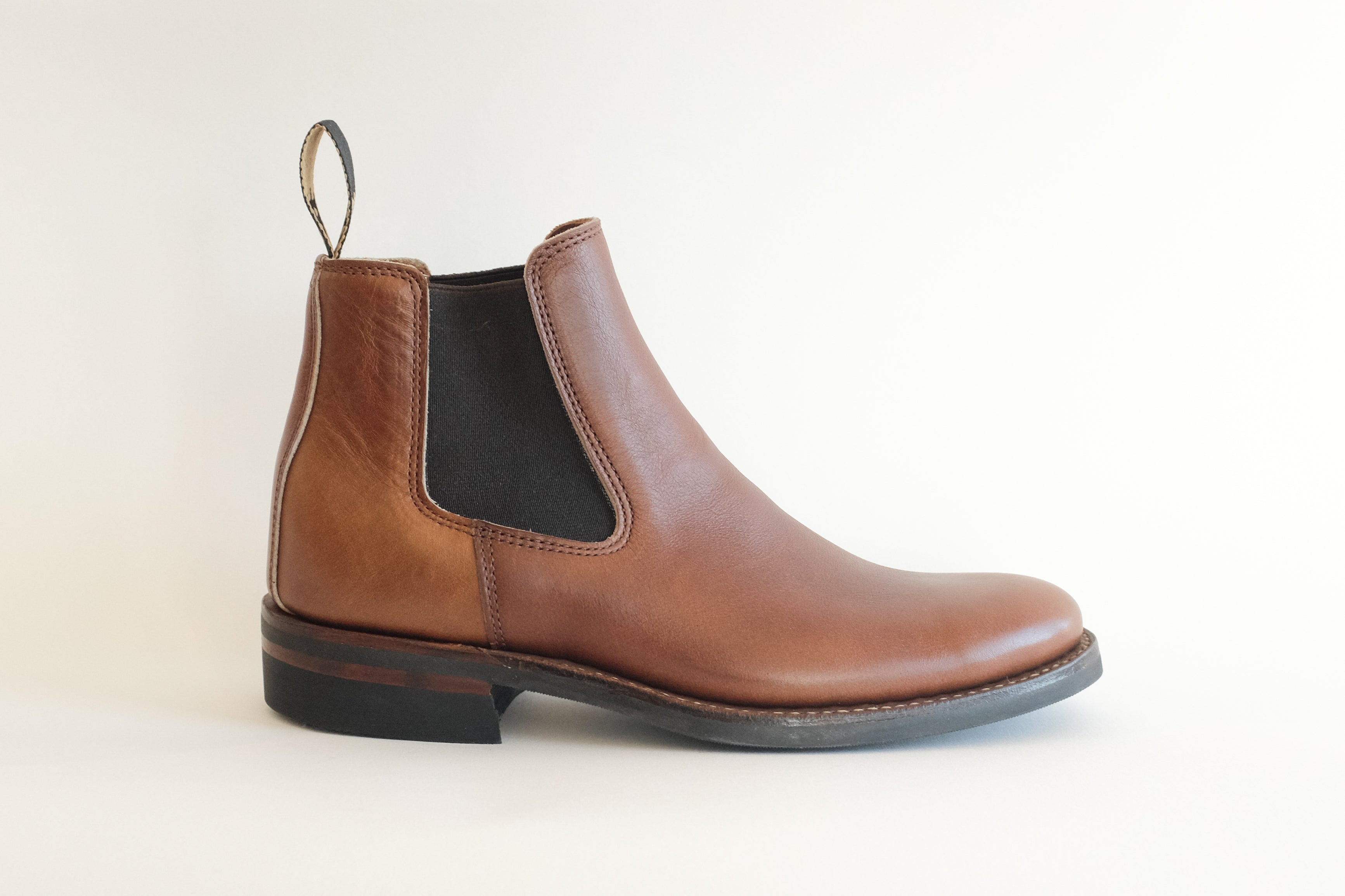 Chelsea Boot - Whiskey Cavalier â HD Russell Boots & Shoes